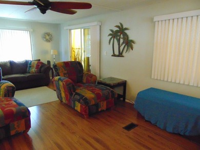 If you're looking for a mobile home to steal at a give-away - photo 9