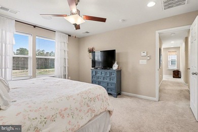 Welcome to this beautiful, barely lived-in model home loaded - photo 13