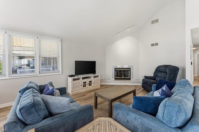 RARE BEACH BLOCK OPPORTUNITY! Exceptional multi-unit BEACH BLOCK - photo 14