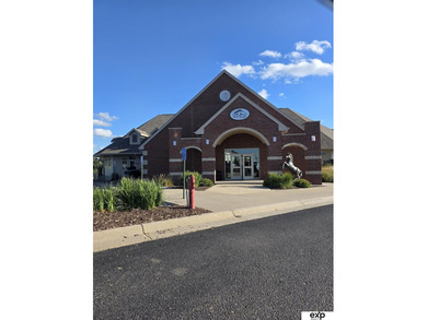 Welcome to Iron Horse-an exceptional community perfectly - photo 15