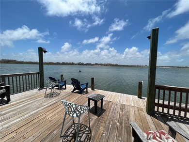 Ground floor two bedroom unitmunity pool and deck for fishing - photo 18