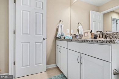 Welcome to this beautiful, barely lived-in model home loaded - photo 21