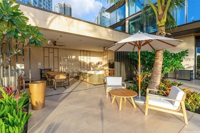 Experience luxury island living in this rarely available 3-bed - photo 23