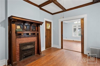 MIDWOOD MANOR!! Excellent location!!! Detached 3 story 2 family - photo 8