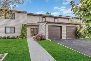 Welcome to Oceanside Cove! This beautifully maintained 2-bedroom - photo 1