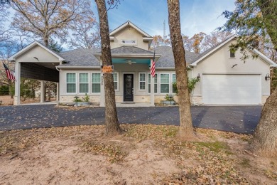 Lake Home For Sale in Quinlan, Texas