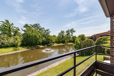 Welcome to this absolutely charming 2-bedroom, 2.1-bath townhome - photo 21