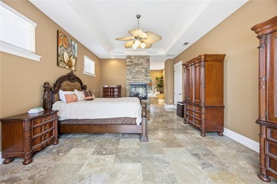 Welcome to refined lakefront living on Lake Weir. This - photo 22