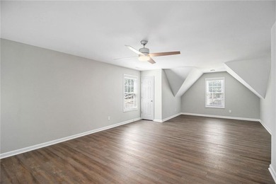 Stunning stucco home in the highly sought-after Summer Grove - photo 24