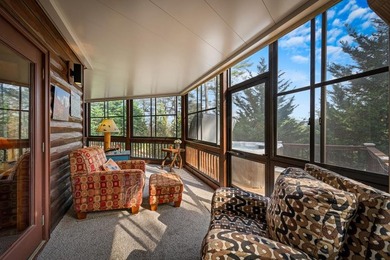 Privately situated stunning 3-bedroom, 3-bath prow-front home - photo 33