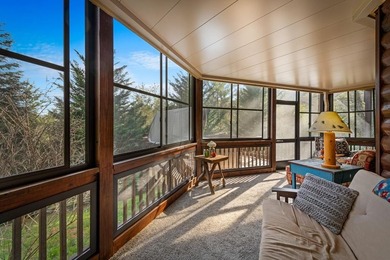 Privately situated stunning 3-bedroom, 3-bath prow-front home - photo 35