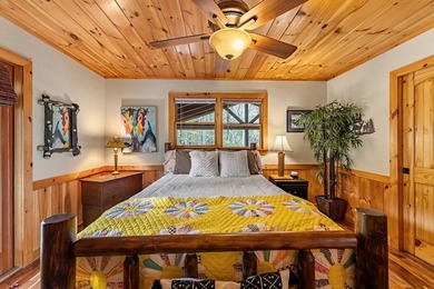 Privately situated stunning 3-bedroom, 3-bath prow-front home - photo 41