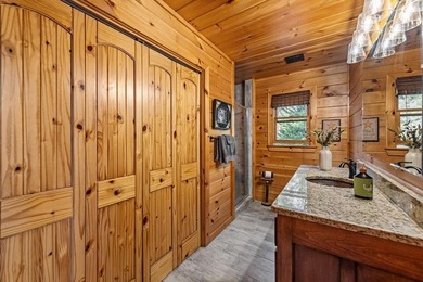 Privately situated stunning 3-bedroom, 3-bath prow-front home - photo 43
