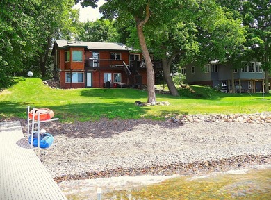 Stunning lakeside retreat on the NE Shores of Mille Lacs in - photo 2