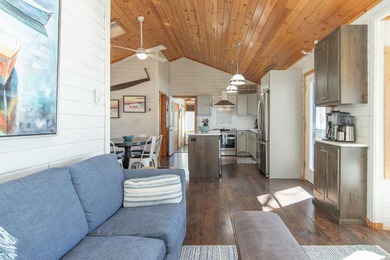 Stunning lakeside retreat on the NE Shores of Mille Lacs in - photo 6