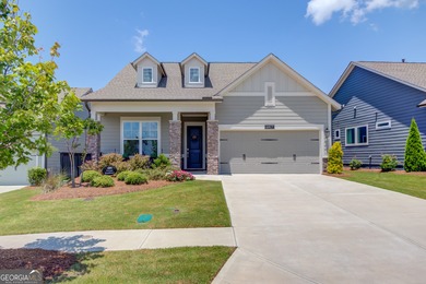 Looper Lake Home For Sale in Flowery Branch Georgia