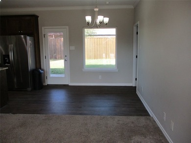 Move in Ready, Seller Financing will have you ready for back to - photo 13