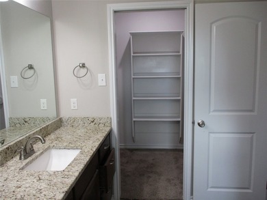Move in Ready, Seller Financing will have you ready for back to - photo 21