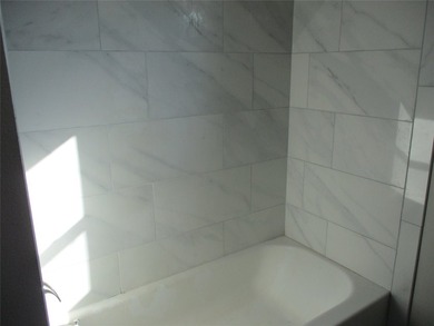 Move in Ready, Seller Financing will have you ready for back to - photo 25