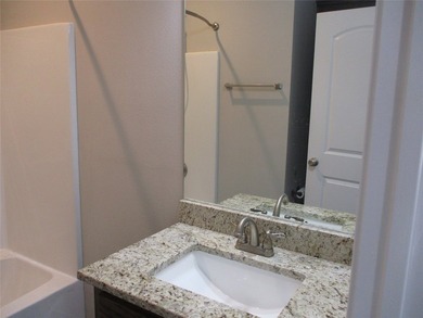 Move in Ready, Seller Financing will have you ready for back to - photo 28