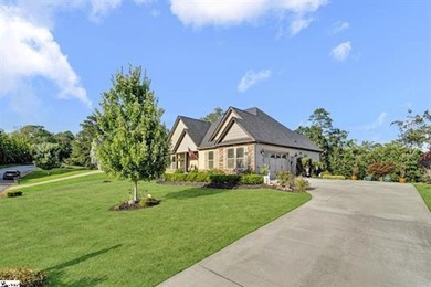 Enjoy lake living at its finest in this beautifully maintained - photo 31