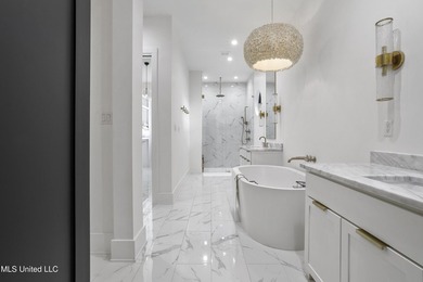 Elevate your coastal living with this breathtaking designer home - photo 33
