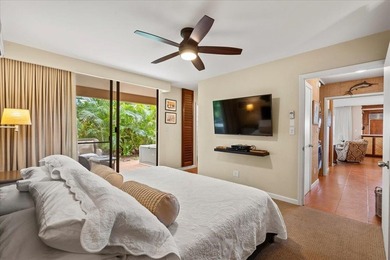 This beautifully appointed 1-bedroom, 2-bathroom condo offers - photo 33