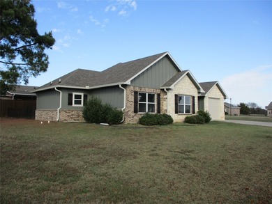 Move in Ready, Seller Financing will have you ready for back to - photo 34