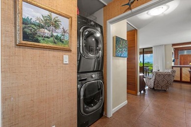 This beautifully appointed 1-bedroom, 2-bathroom condo offers - photo 39