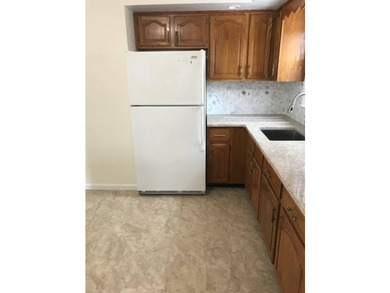 2 Family Brick house with 3 Bedrooms and 1 1/2 baths on 1st and - photo 3
