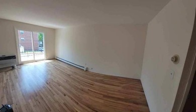 2 Family Brick house with 3 Bedrooms and 1 1/2 baths on 1st and - photo 5