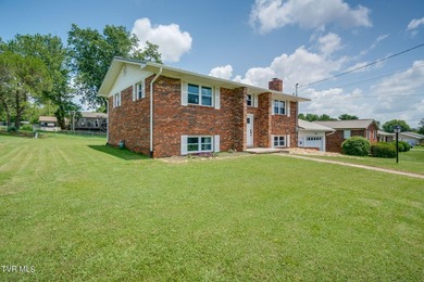 Welcome to 504 McCrary Drive, a beautifully updated - photo 3