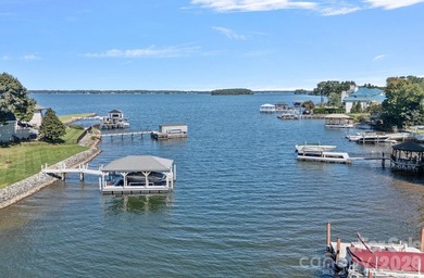 PRIME WATERFRONT HOMESITE IN THE PENINSULA! Seize the - photo 4