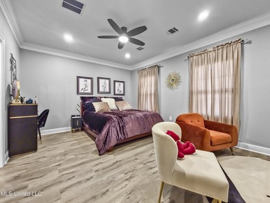 Experience refined living in the heart of Florence Gardens, a - photo 13
