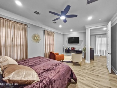 Experience refined living in the heart of Florence Gardens, a - photo 14