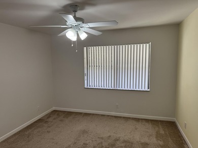 Tranquil 3-bedroom, 2.5-bath townhouse in the quiet Brook Haven - photo 14