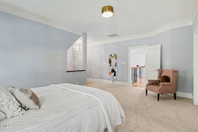 Beautiful newly renovated home located in the prestigious gated - photo 16