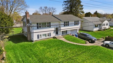A well-proportioned home offering a flexible layout and room to - photo 31