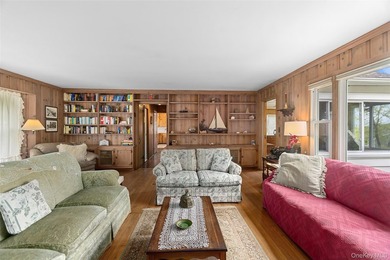 Welcome to this charming *Country Ranch Home* in the - photo 5