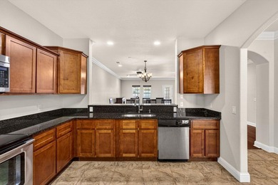 Seller offering $10,000 credit toward rate buy down or closing - photo 3