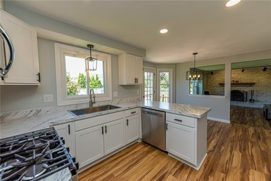 Welcome to 109 Seafarers Ln! OPEN HOUSE Sunday June 14th from - photo 12
