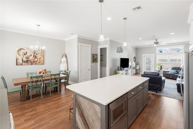 LUXURY COASTAL HOME | GATED COMMUNITY | GOLF CART TO THE BEACH - photo 18