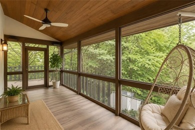 Gorgeous custom-built Lindal Cedar home offering 3 bedrooms and - photo 22
