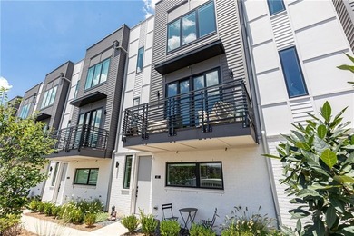 Luxury living reaches new heights at Plateau West. This - photo 3