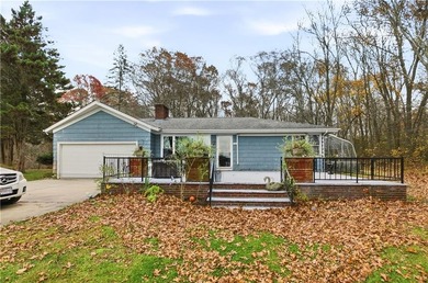 WATERFRONT Compound on Stafford Pond, with over 7 acres of - photo 7