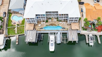 LUXURY COASTAL HOME | GATED COMMUNITY | GOLF CART TO THE BEACH - photo 33
