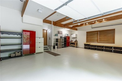 Gorgeous custom-built Lindal Cedar home offering 3 bedrooms and - photo 43