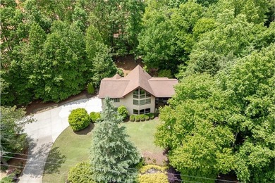Gorgeous custom-built Lindal Cedar home offering 3 bedrooms and - photo 44