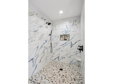Welcome to luxury living at its finest in this exquisite - photo 48