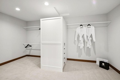 Welcome to luxury living at its finest in this exquisite - photo 49